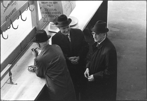 Three Men_Market